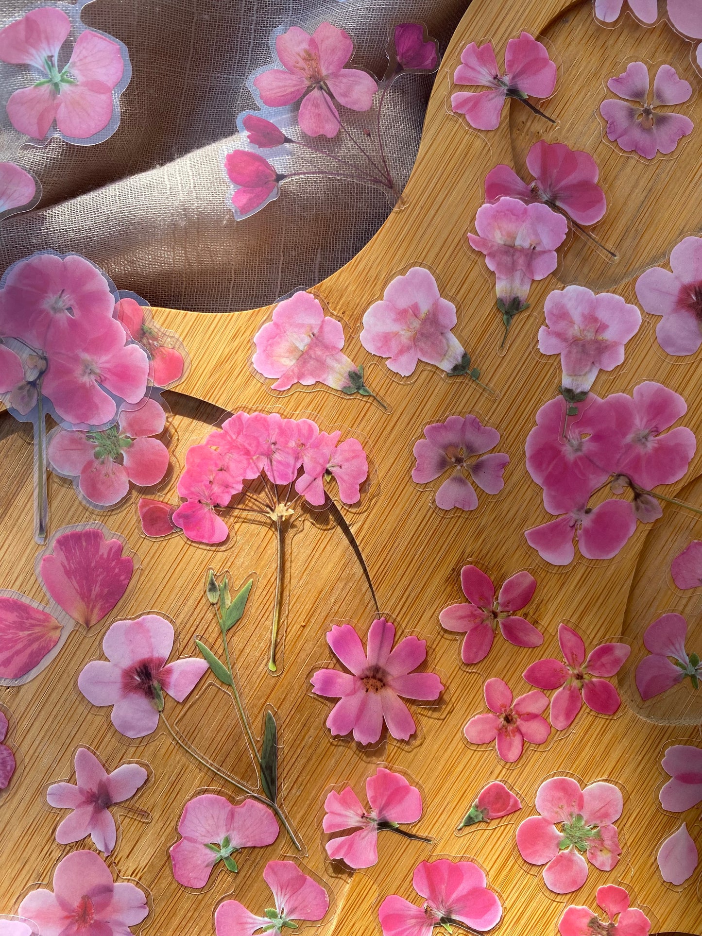 Transparent Flower Stickers (pink)