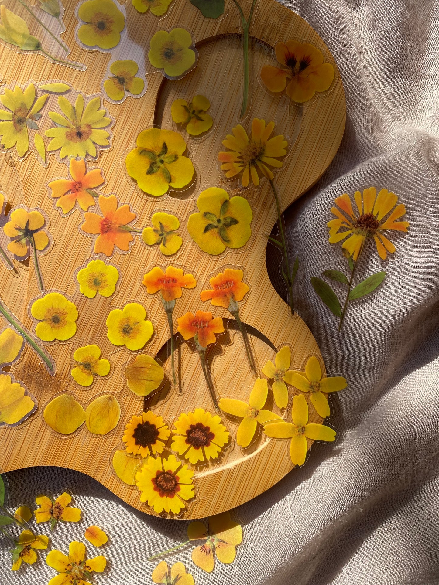 Transparent Flower Stickers (yellow)