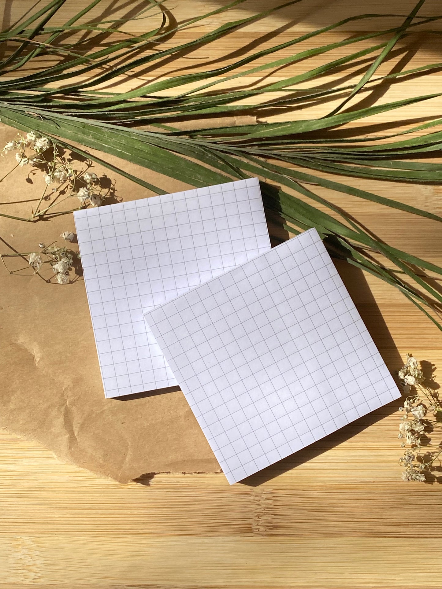 Grid Sticky Notepad